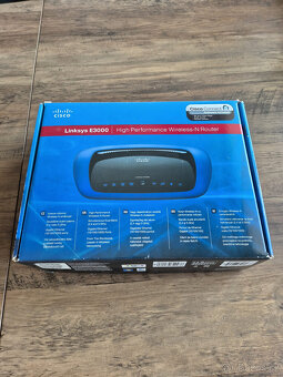 WiFi router Cisco Linksys E3000 - 2