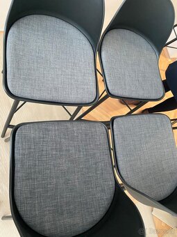 Prodám středně vysoké barové židle - 2