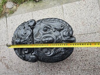 KRASNY STARY LITINOVÝ UHLÁK S LOPATKOU - 2