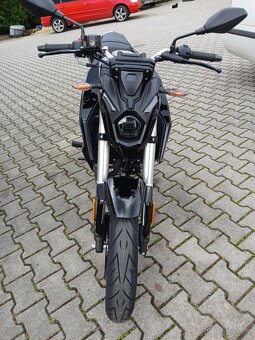 VOGE 125R-Nová-4letá záruka - 2