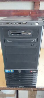 Stolní počítač Akasa - 2