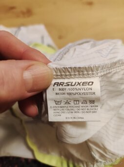 Dámská lehká vesta Arsuxeo vel. M - 2