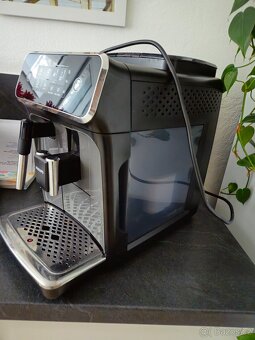 Kávovar Philips 2200 - 2