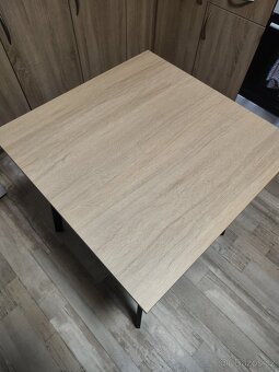 Jídelní stůl Emil 70x70 - 2