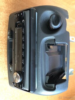 Toyota Yaris P1 - Audio systém 86120-0D010 - 2