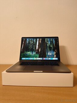 MacBook Pro 2019 A1990 – i7 / 16 / 256 - 2