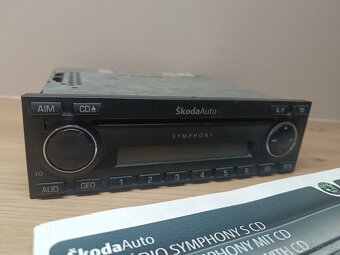 Prodam Originalni autoradio Škoda Symphony - 2