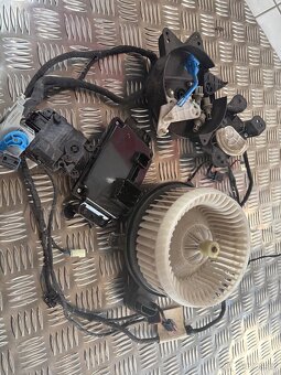 Díly RAM 1500 DT - 2