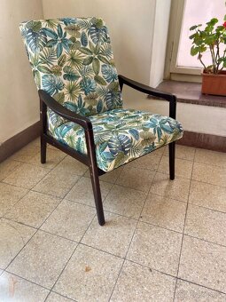 Designové křeslo po přečalounění - 2