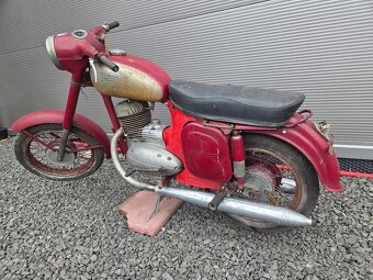 Jawa 250 panelka typ 559 s doklady - 2