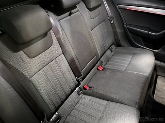 Prodám sedačky na Octavia 3 Top stav. - 2