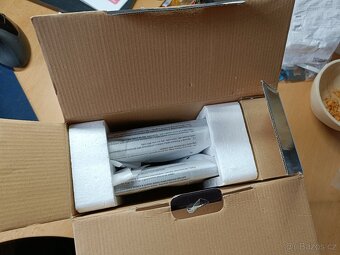 Přenosné DVD do auta - 2