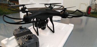 Dron na nohách s ochranou - 2