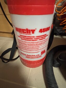 Tlakový ruční postřikovač - 2