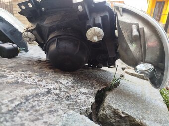 VW T4 Multivan světlomety - 2