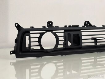 BMW F10 - Držák budíku - 2