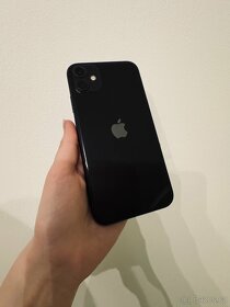 iPhone 11 128 GB černý - 2