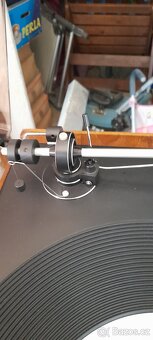 Gramofon Tesla - 2