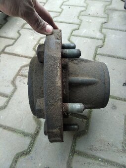 Náboje kol - 2