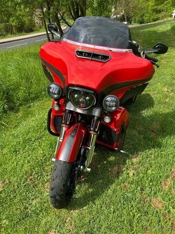 Harley Davidson Street Glide CVO FLHXSE 2017 - 2