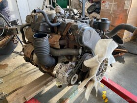 Motor Toyota 1HDFT 4.2 turbo diesel 125 kW - 2
