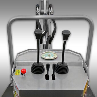 Podkop za traktor, rypadlo, podkop BHSM-225 - 2