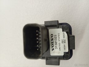 Volvo parkovací kamera - 2