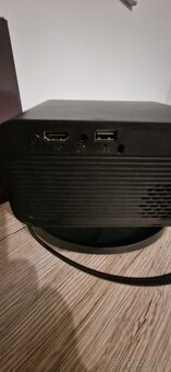 Smart projektor - 2