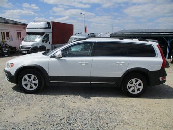 Volvo XC70 2,4D5 120KW Momentum Man. AWD 2012 DPHbez koroze - 2