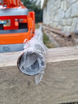 Nerezová trubka na balkón nebo zábradlí - 2