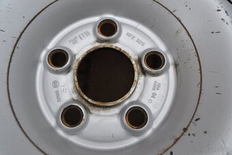 VW T5,T6(6.1) - skoro NOVÉ letní kola 215/60R17C - 2