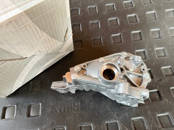 Olejová pumpa BMW M2, M3, M4 (F87, F80, F82, F83) - 2