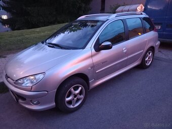 Peugeot 206sw combi 1,4 benzin 65kw rok 2004 - 2