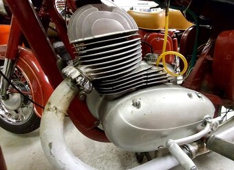 Motor Jawa - 2