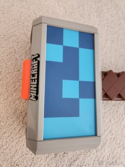 Nerf Minecraft Střílející Kladivo F4416 - 2