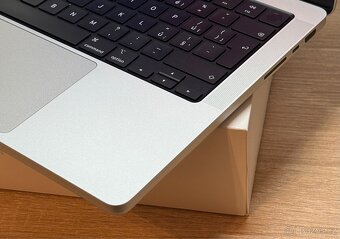 MacBook Pro 14" M1 Pro | 16GB / 512GB - 2