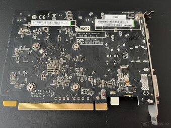 Grafická karta SAPPHIRE R7 240 1G D5 BOOST - 2