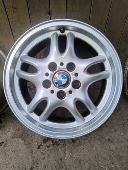 Krásná sada BMW r16 5x120 - 2