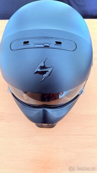 Helma na motorku Scorpion EXO-Combat EVO XL - TOP STAV - 2