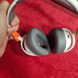 Bezdrátová sluchátka JBL JR 460NC bílá - 2