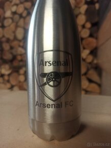 Prodám láhev na vodu s potiskem FC Arsenal - 2