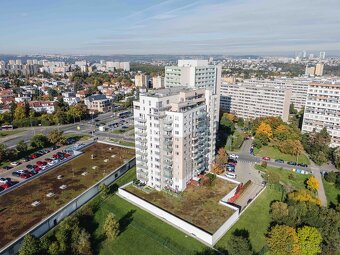 Byt 2+kk/B, 72 m2, sklep, garážové stání, zařízený, ul. V Št - 2