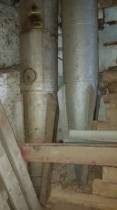 Přídavné palivové nádrže vojenského nadzvukového letounu MIG - 2