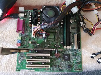 Deska (socket462) s AMD DURON 700mhz, 128mb sdram. - 2