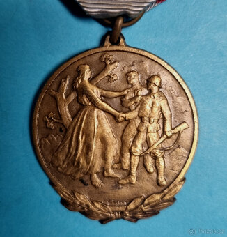 Pamětní medaile 1. revoluční pluk NSG Praha - 2