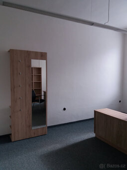 Kancelář 22,5 m2 - 2