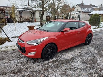 RARITKA Hyundai Veloster 1.6...71050km - 2