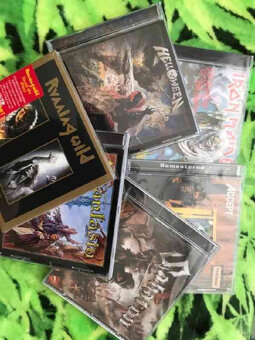 Nová, vesměs nehraná CD, rock, pop a metal od 70.let po souč - 2