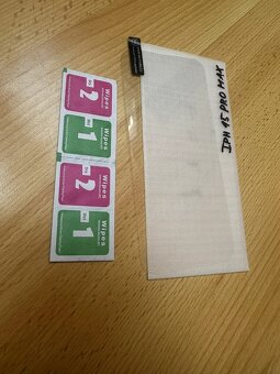 Ochranné tvrzené sklo Apple iPhone 15 Pro Max - 2