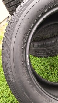 235/60 R17 a 255/55 R17 102V MO M+S Bridgestone - 2